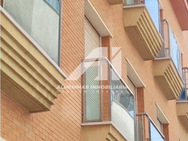 Venta de piso de 3 dormitorios y 2 baños en el Centro de El Ejido