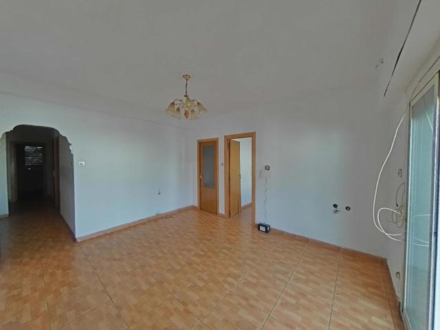 Venta de Piso en Avenida ESTACION Nº 11 Chiva Valencia/València