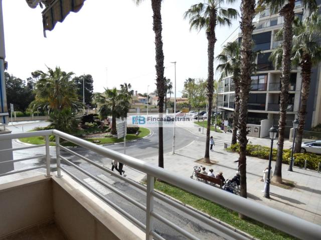 Piso junto a Av. Papa Luna