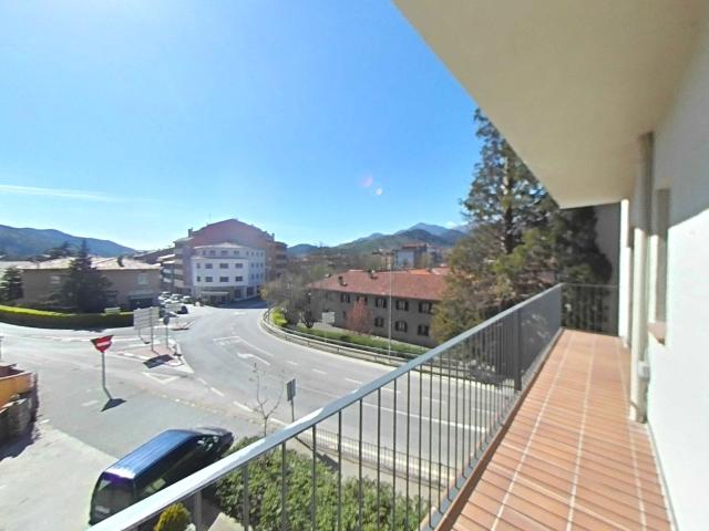 Venta de Piso en Carretera Carrera Camprodon Sant Joan de les Abadesses Girona