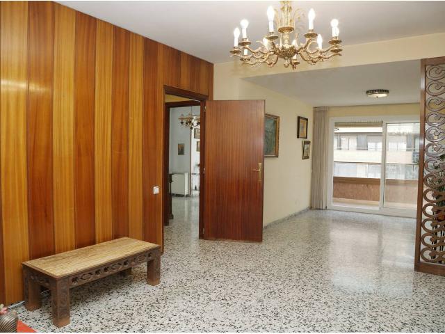 VENTA DE PISO EN EL CORAZÓN DE VALENCIA