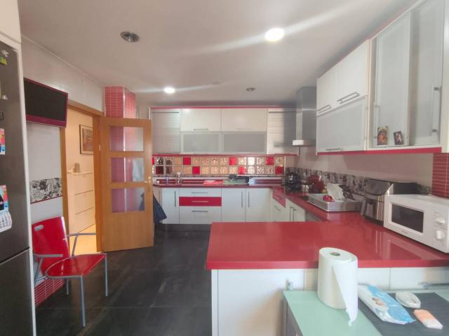VENTA DE PISO EN GUADIX