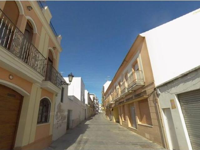 VENTA DE PISO EN LEPE HUELVA. ACTIVO INMOBILIARIO SIN POSESIÓN, NO VISITABLE