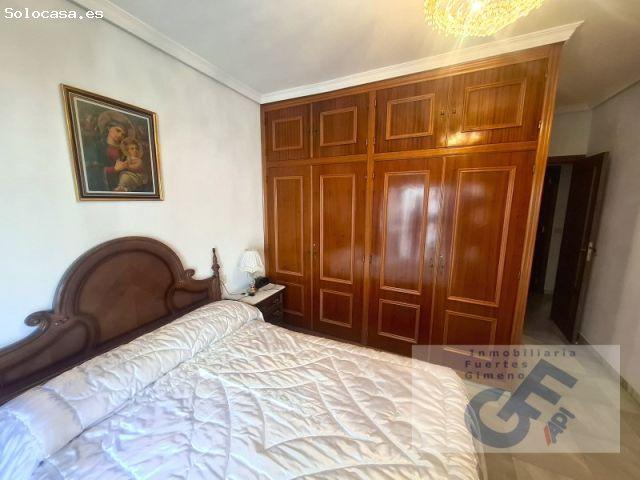 VENTA DE PISO EN PLANTA PRIMERA JUNTO A PLAZA DE LA CONSTITUCION