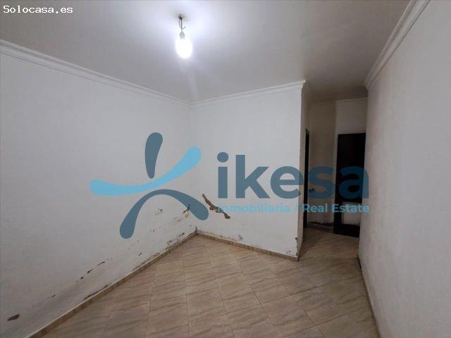 Venta de Piso en primera planta en Lepe, Huelva