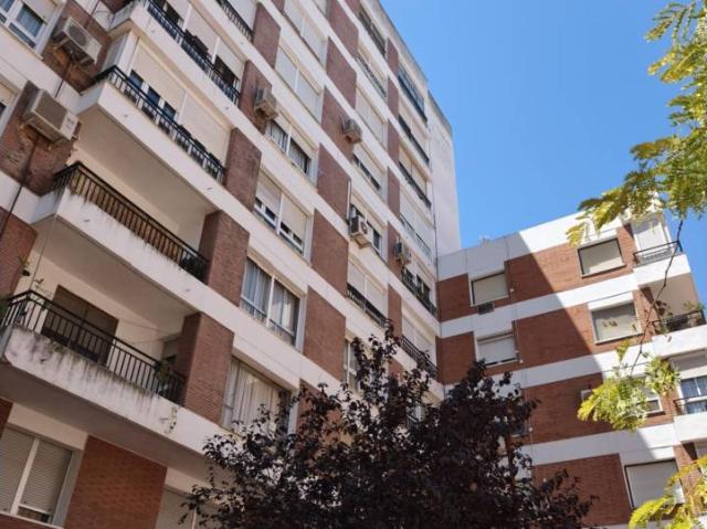 Venta de piso en San Antonio, Huelva Capital