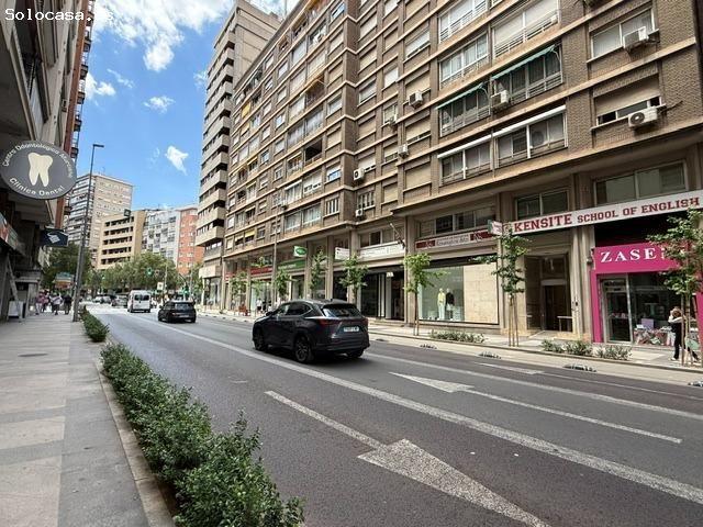 Venta de piso reformado en Avenida de la constitución