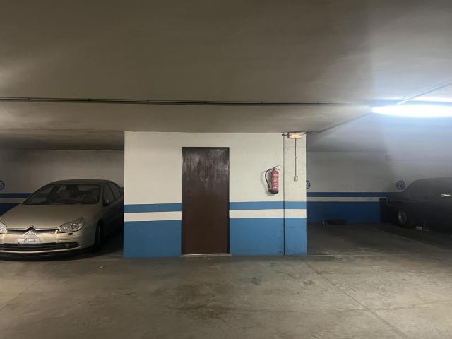 VENTA DE PLAZA DE GARAJE CERRADA