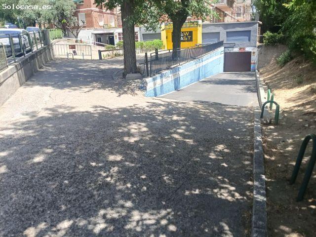 Venta de Plaza de Garaje en el Barrio de San Juan Bautista
