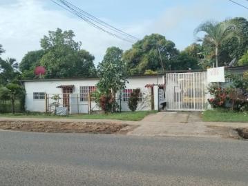 Venta de Propiedad con Alto Potencial de Inversión – Vía Principal El Coco | 4 recámaras por 290000.00 en El Coco