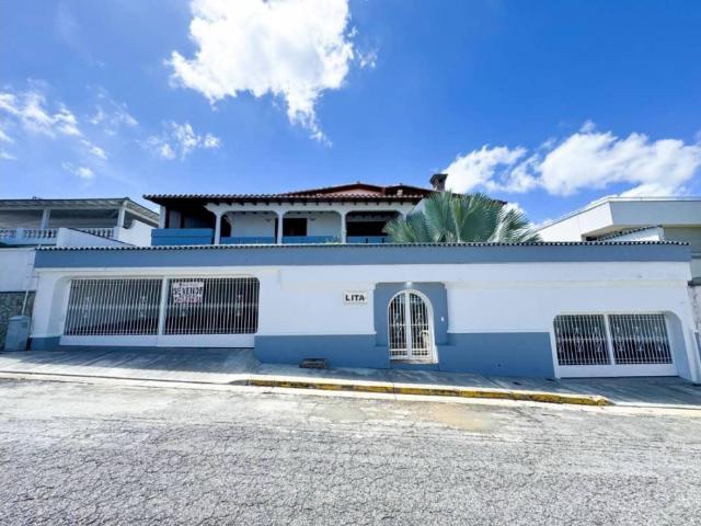 Vendo casa 600m2 Los Naranjos Norte 2642