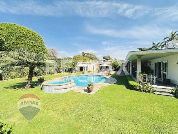 Venta de Residencia en Palmira, Cuernavaca, Morelos. Clave 4734