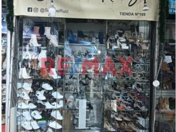 Venta De Stand En Centro Comercial Apiat $ 110,000.00 Dolares