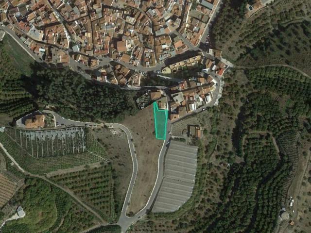 Venta de Suelo urbano consolidado en Benamocarra Málaga