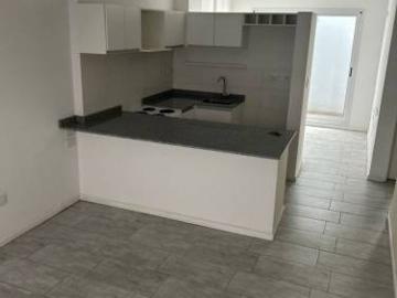 VENTA DEPTO 1 AMB DIV A ESTR C/PATIO SAN CRISTOBAL