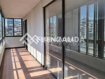Venta Depto. A pasos Verbo Divino y Villa María Academy. 4 Dormitorios por 12600.00 en Las Condes