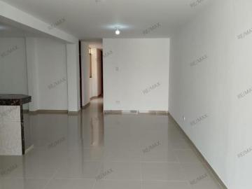 venta departamento en 4ta etapa santo domingo frente a parque