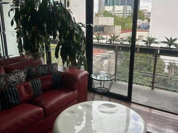 Venta departamento en Condesa con balcón y 2 estacionamientos