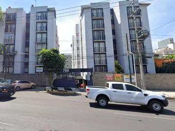 Departamento con 2 recámaras de 80 m² en Jardín Balbuena