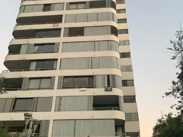 Venta Departamento Las condes Amplio departamento en corazón del barrio El Golf
