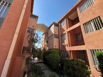 Venta Departamento Macul Capitán Ignacio Carrera Pinto con Ramon Cruz Montt