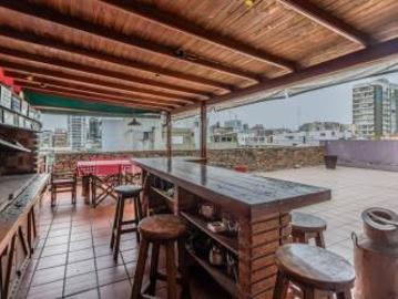 Venta Departamento Penthouse 5 ambientes con 2 cocheras, quincho con terraza y playroom en Belgrano!