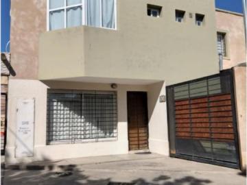Venta. Duplex, 3 Dormitorios. Rivadavia