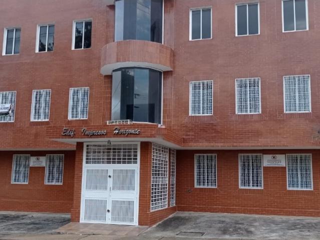 Venta Edificio Comercial y Residencial 1.150 M2, Maturin Edo. Monagas