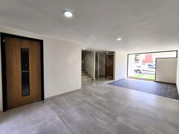 VENTA EN ARBOLEDAS DE SAN JAVIER 4 REC PACHUCA