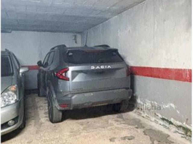 VENTA EN EXCLUSIVA PISO DE 3 DORMITORIOS CON PLAZA DE GARAJE