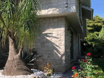 VENTA EN IRAPUATO IDEAL PARA PROYECTO MIXTO