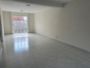 Venta en La Galia, en Toluca cerca del Aeropuerto a 5 min de Tollocan, privada con vigilancia