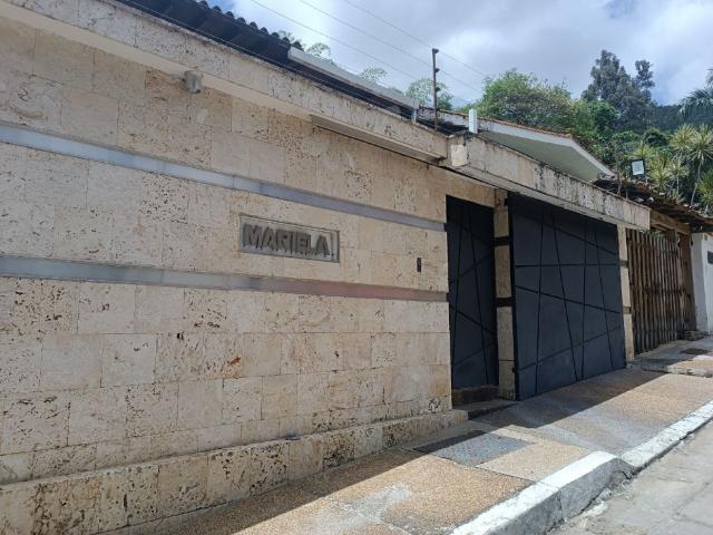 Venta Espectacular Casa en El Paraiso