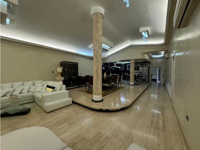 Venta espectacular casa prebo II