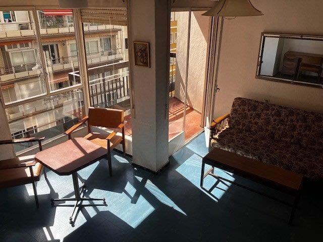VENTA ESTUDIO EN RAMBLA