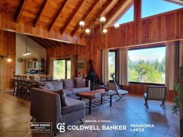 VENTA Exclusiva Residencia en Barrio Cumelen de 317m² terreno 1690m² Villa la Angostura