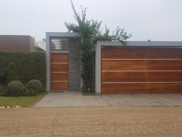 !Venta Exclusiva Residencia en Condominio Paso Chico