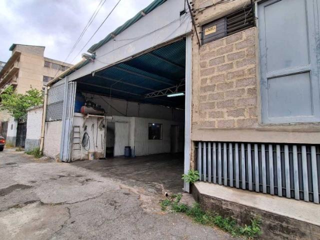 Venta galpon boleita norte con doble entrada en dos calles