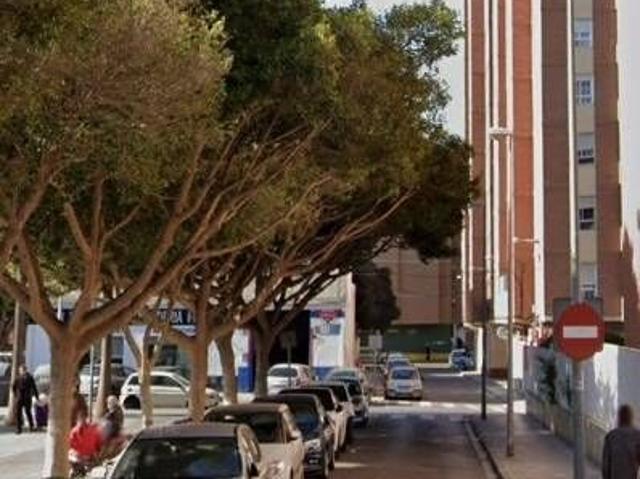 Venta Garaje en Almería