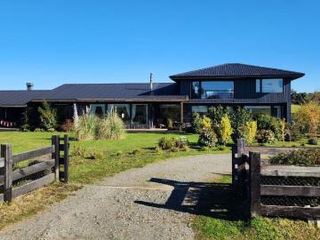 VENTA INCREIBLE CASA EN CONDOMINIO PUERTO VARAS
