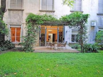 Venta increible PB con jardín en Parera y Guido
