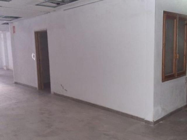 VENTA LOCAL