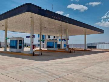 VENTA LOCAL + TERRENO PARA GRIFO