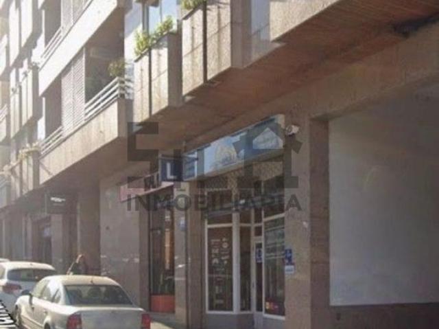 VENTA LOCAL ZONA UNIVERSITARIA