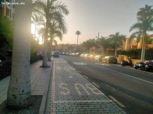 VENTA LOCAL COMERCIAL EN COSTA ADEJE