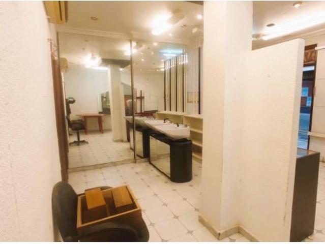 Venta local comercial en Aranguren