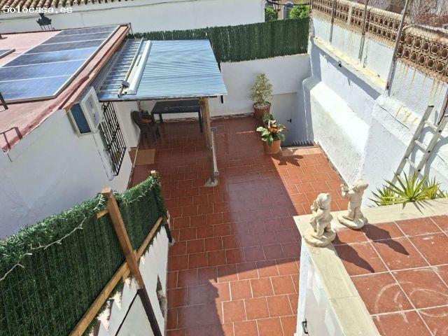 Venta Local Comercial en Benalmadena + 2 apartamentos