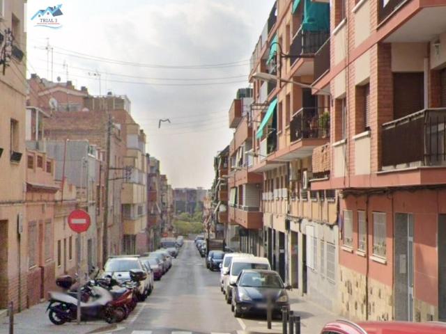 Venta Local Comercial en Sant Boi de Llobregat Barcelona
