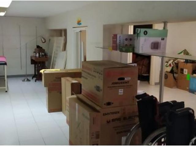 VENTA LOCAL COMERCIAL EN REINA VICTORIA