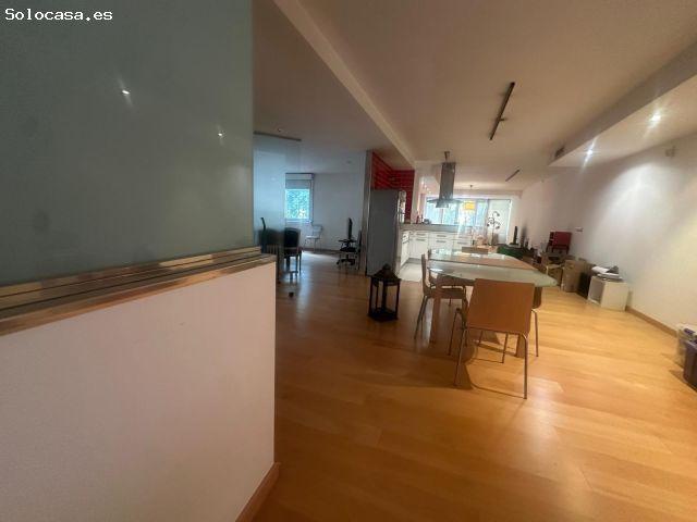 Venta local con muchas posibilidades en el corazón de Ourense